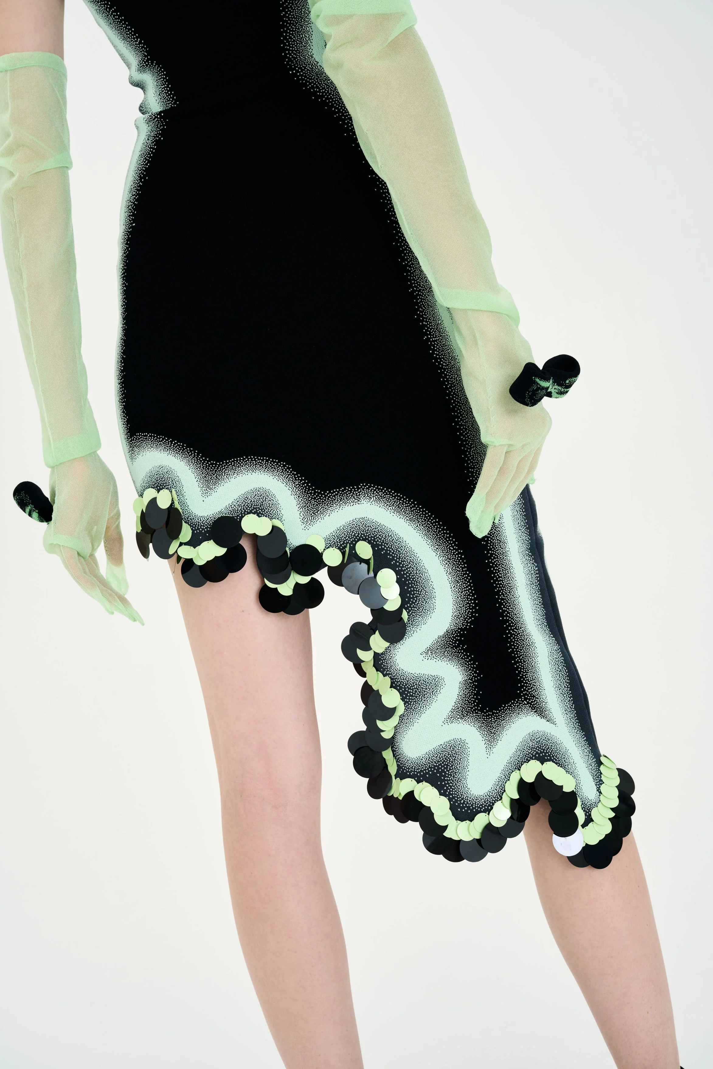 LILA SIGNATURE WAVY DRESS WITH SEQUINS - Image 7