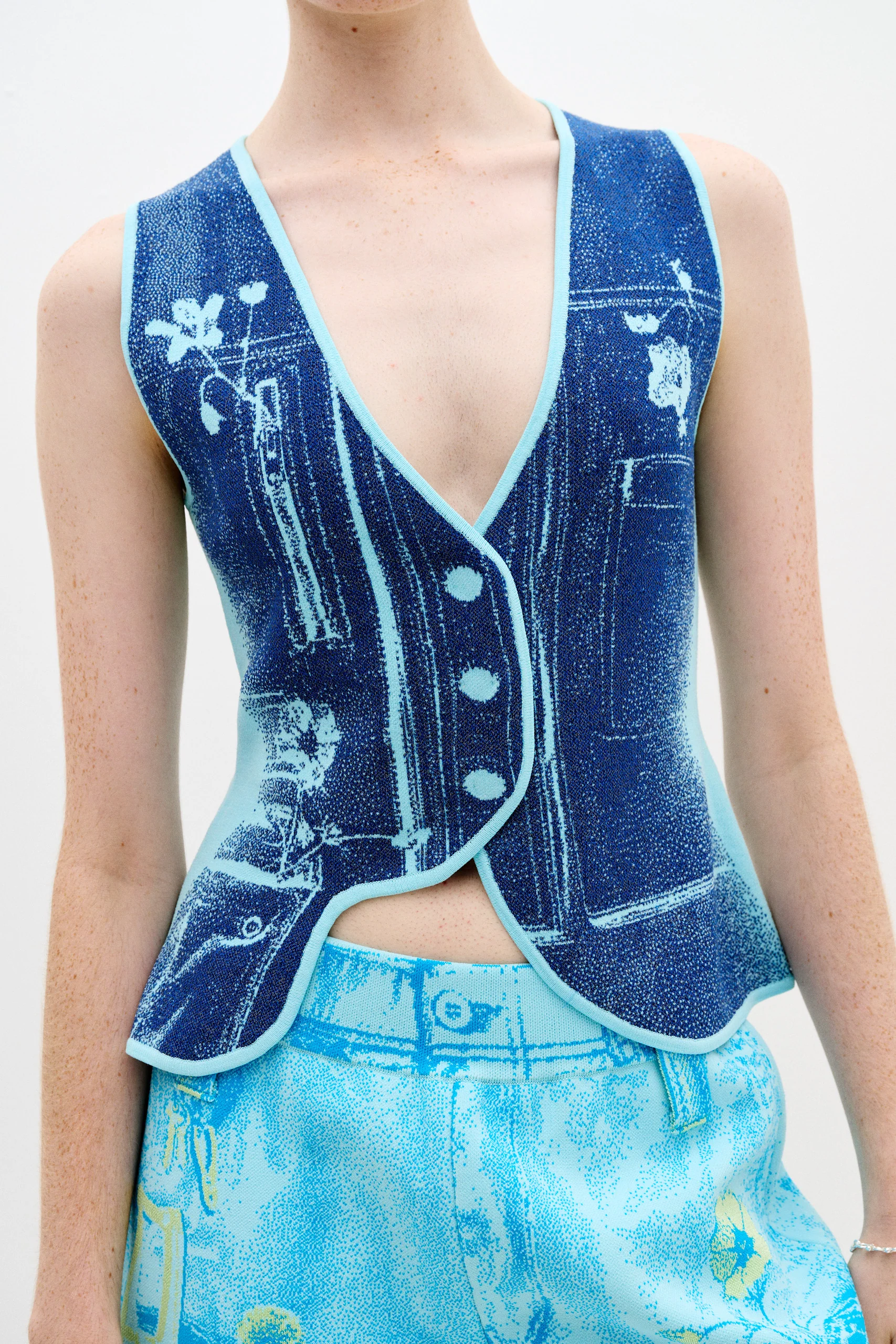 LODI FLASH LIGHT REFLECTIVE VEST - Image 5