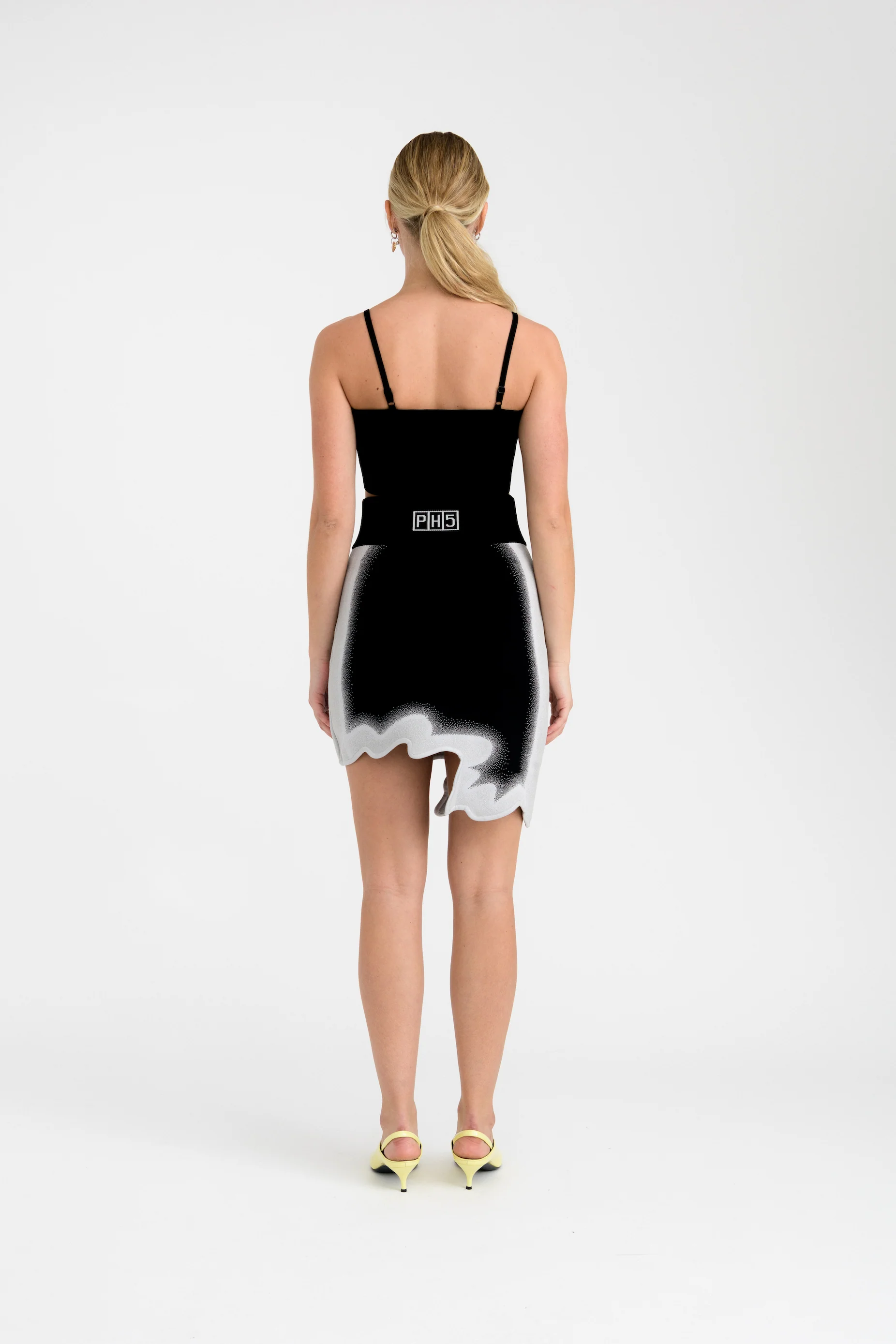 NOVA WAVY MINI SKIRT - Image 3